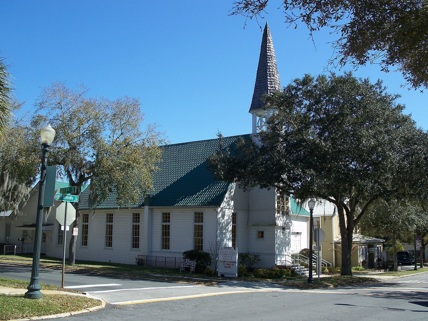 Mount Dora Florida Community Congregational Church
